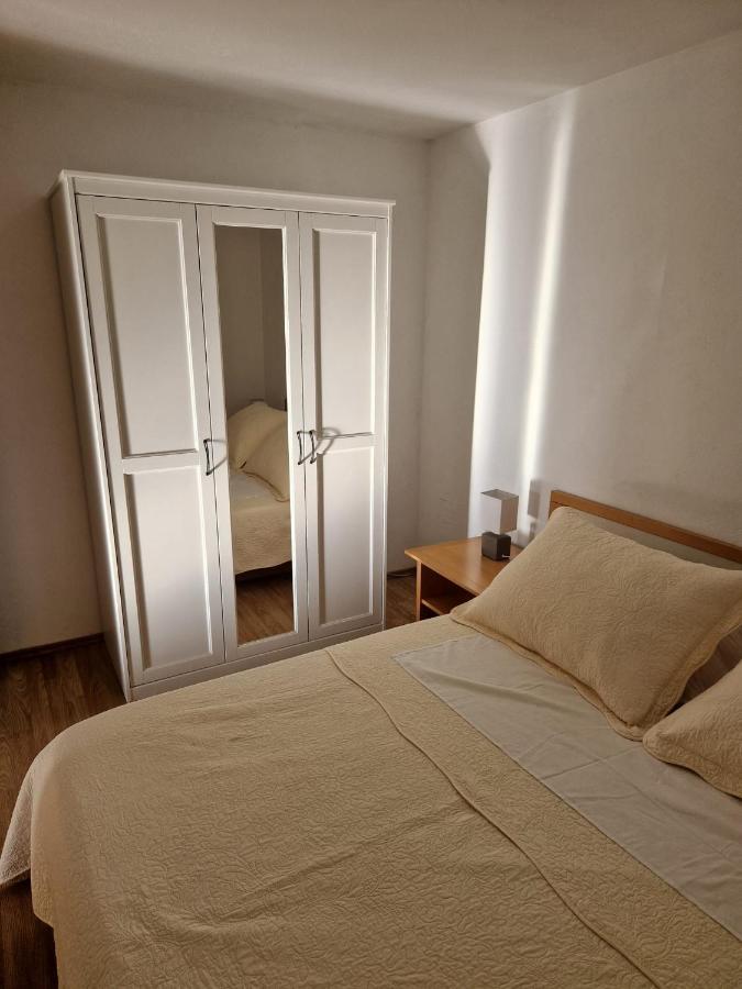 Apartment Misic Rtina Buitenkant foto